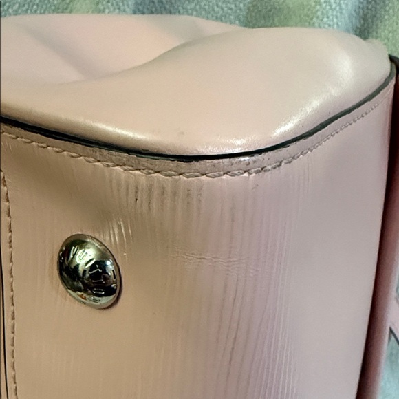 Louis Vuitton Epi Cluny MM Rose Ballerina Pink Bag With Shoulder Strap and COA - Picture 8 of 16